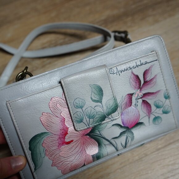 Anuschka Organizer Wallet Small Crossbody Bag - Picture 2 of 7